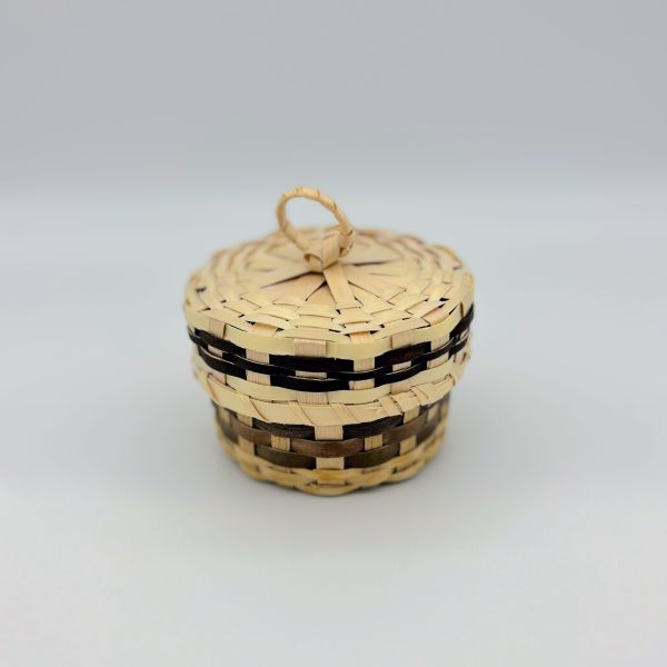 Jim's Baskets: Round Black Ash Fancy Basket w/Brown Detail